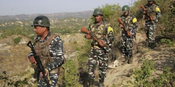 ଦନ୍ତେୱାଡାରେ ଆଇଡି ବିସ୍ପୋରଣ, ୨ ଜଣ ସିଆରପିଏଫ୍ ଯବାନ ଆହତ