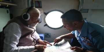 ହିମାଚଳ ବନ୍ୟାଞ୍ଚଳ ପରିପର୍ଶନ କଲେ ପ୍ରଧାନମନ୍ତ୍ରୀ; ୧୫୦୦ କୋଟି ଟଙ୍କା କଲେ ଘୋଷଣା, ମୃତକଙ୍କ ପରିଜନକୁ ୨ ଲକ୍ଷ ଟଙ୍କା ସହାୟତା ରାଶି