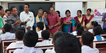 ବୋର୍ଡ଼ସ୍କୁଲ୍‌ରେ କ୍ୟାରିୟର କାଉନସେଲିଂ କର୍ମଶାଳା