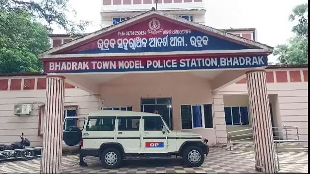 ଭଦ୍ରକରୁ ଅପହୃତ ମହିଳା କେନ୍ଦୁଝରରୁ ଉଦ୍ଧାର, ଡ୍ରାଇଭରକୁ ଗିରଫ କରିଛି ପୋଲିସ