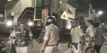 କଟକରେ କର୍ଫ୍ୟୁ ବଳବତ୍ତର, ସ୍ଥିତି ସ୍ବାଭାବିକ; ଆଜି ସଂଧ୍ୟା ୭ଟା ପର୍ଯ୍ୟନ୍ତ ଇଣ୍ଟରନେଟ୍ ସେବା ବନ୍ଦ