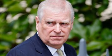 ବ୍ରିଟେନ ରାଜ ପରିବାର ତେଜିଲା ବିବାଦ, ରାଜକୀୟ ପଦବୀ ହରାଇଲେ ପ୍ରିନ୍ସ ଆଣ୍ଡ୍ରିଉ