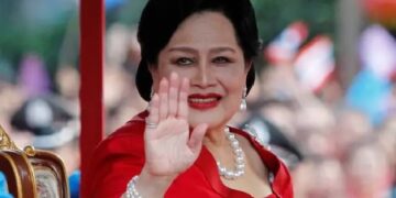 ଆଉ ନାହାଁନ୍ତି ଥାଇଲାଣ୍ଡର ରାଣୀ ମା, ୯୩ ବର୍ଷ ବୟସରେ ତ୍ୟାଗ କଲେ ଶେଷ ନିଶ୍ବାସ