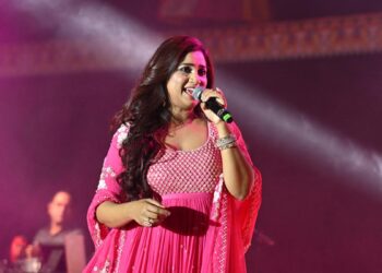 ଆଜି ସରୁଛି କଟକର ଐତିହାସିକ ବାଲିଯାତ୍ରା, ବଲିଉଡ ସିଙ୍ଗର୍ ଶ୍ରେୟା ଘୋଷାଲଙ୍କ ଗୀତରେ ଝୁମିବେ ଦର୍ଶକ