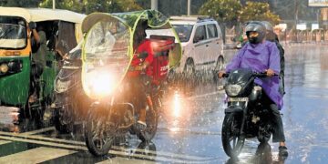 ବଙ୍ଗୋପସାଗରରେ ବାତ୍ୟା ସମ୍ଭାବନା; ସ୍ପଷ୍ଟଚିହ୍ନିତ ଲଘୁଚାପ କ୍ଷେତ୍ରରେ ପରିଣତ ହେଲା ଲଘୁଚାପ