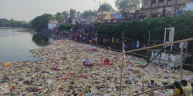 କାର୍ତ୍ତିକ ପୂର୍ଣ୍ଣିମା ଅବସରରେ ବିନ୍ଦୁସାଗର ଚଳଚଞ୍ଚଳ