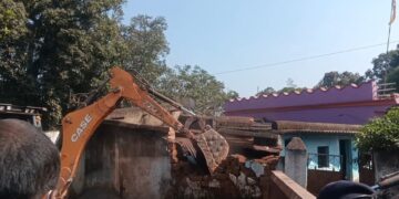 ମୋହନ ସରକାରଙ୍କ ଯୋଗୀ ମଡେଲ, ଏକାଧିକ ମାମଲାରେ ଜଡ଼ିତ ଥିବା ଅପରାଧୀଙ୍କ ଘରେ ଚାଲିଲା ବୁଲ ଡୋଜର