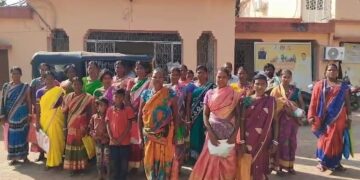 ଭୂମିହୀନ ପଟ୍ଟାରୁ ବଞ୍ଚିତ ହେବାରୁ ଜିଲ୍ଲାପାଳଙ୍କ ଦ୍ବାରସ୍ଥ ହେଲେ କରଞ୍ଜିଆ ହୁଡ଼ି ସାହି ବାସୀ