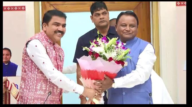 ଗୋଦାବରୀଶ ଆଦର୍ଶ ବିଦ୍ୟାଳୟ ଯୋଜନାର ‘ଲୋଗୋ’ ଉନ୍ମୋଚିତ, ଉନ୍ମୋଚନ କଲେ ମୁଖ୍ୟମନ୍ତ୍ରୀ