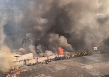 କୋଲକତାରେ ଭୟାବହ ଅଗ୍ନିକାଣ୍ଡ, କାରଣ ଅସ୍ପଷ୍ଟ…