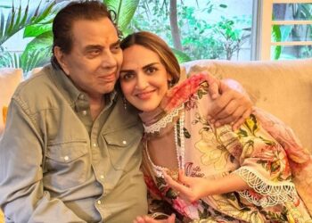 ଧର୍ମେନ୍ଦ୍ରଙ୍କ ପରଲୋକ ଖବରକୁ ଖଣ୍ଡନ କଲେ ଝିଅ ଇଶା