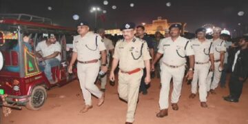 ଦିଲ୍ଲୀ ବିସ୍ଫୋରଣ ପରେ ଓଡିଶାରେ ହାଇଆଲର୍ଟ: ବିଭିନ୍ନ ସ୍ଥାନରେ ବ୍ଲକିଂ, ଟେକିଂକୁ ଜୋରଦାର କରିଛି ପୋଲିସ