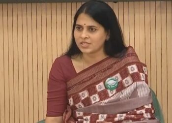 ଶକ୍ତି ନାନୀ କହି ସୁଜାତାଙ୍କୁ ଟାର୍ଗେଟ କଲେ ଶ୍ରୀମୟୀ ମିଶ୍ର