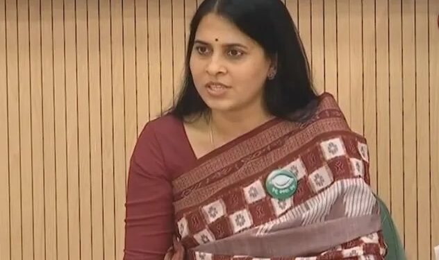 ଶକ୍ତି ନାନୀ କହି ସୁଜାତାଙ୍କୁ ଟାର୍ଗେଟ କଲେ ଶ୍ରୀମୟୀ ମିଶ୍ର