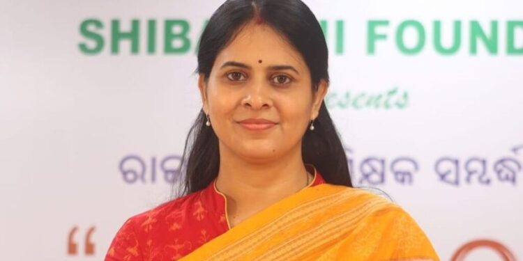 ନୂଆପଡା ଫଳାଫଳ ନେଇ ବାଣ ମାରିଲେ ଶ୍ରୀମୟୀ, କହିଲେ ଏହା ଭଣ୍ଡ ସନ୍ୟାସୀଙ୍କ ଚକ୍ରାନ୍ତ