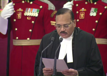 ଭାରତର ୫୩ତମ ସିଜେଆଇ ଭାବରେ ଶପଥ ଗ୍ରହଣ କଲେ ଜଷ୍ଟିସ ସୂର୍ଯ୍ୟକାନ୍ତ