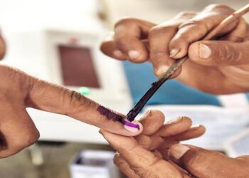 ନୂଆପଡ଼ା ଉପନିର୍ବାଚନ ପାଇଁ ଚାଲିଛି ମତଦାନ, ପ୍ରାର୍ଥୀଙ୍କ ଭାଗ୍ୟ ନିର୍ଦ୍ଧାରଣ କରୁଛନ୍ତି ପ୍ରାୟ ଅଢେଇ ଲକ୍ଷ ଭୋଟର