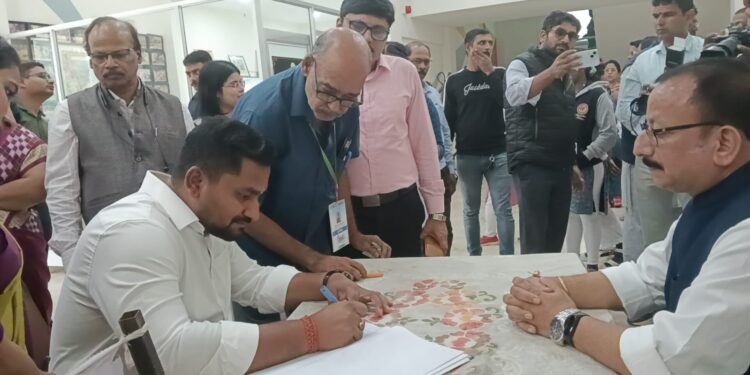 ରମାଦେବୀ ମହିଳା ବିଶ୍ୱ ବିଦ୍ୟାଳୟର ବାର୍ଷିକ ଉତ୍ସବରେ ” ମିଶ୍ରଶାଳ”ର ଝଲକତା