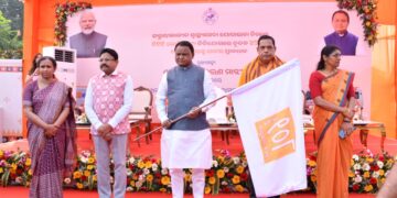 ପ୍ରଥମ ପର୍ଯ୍ୟାୟରେ ୧୫୦ ଟି ନୂଆ ୧୦୮ ଆମ୍ବୁଲାନ୍ସର ଲୋକାର୍ପଣ କଲେ ମୁଖ୍ୟମନ୍ତ୍ରୀ