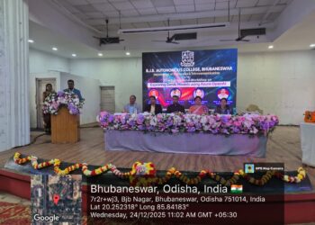 ବି.ଜେ.ବି ସ୍ଵୟଂଶାସିତ ମହାବିଦ୍ୟାଳୟର ଇଣ୍ଟିଗ୍ରେଟେଡ୍ ମାଷ୍ଟର୍ ଅଫ ସାଇନ୍ସ ଇନ୍ ଇଲେକ୍ଟ୍ରୋନିକ୍ସ ଆଣ୍ଡ ଟେଲିକମ୍ୟୁନିକେସନ ବିଭାଗ ପକ୍ଷରୁ ଛାତ୍ର-ଛାତ୍ରୀ ମାନଙ୍କୁ ସଶକ୍ତ କରିବା ପାଇଁ ଦକ୍ଷତା ନିର୍ମାଣ କର୍ମଶାଳା ଆୟୋଜିତ