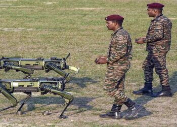 ପ୍ରତିରକ୍ଷା ମନ୍ତ୍ରାଳୟର ବଡ଼ ନିଷ୍ପତ୍ତି, ସୋସିଆଲ୍ ମିଡିଆ ବ୍ୟବହାର କରିପାରିବେ ଜବାନ କିନ୍ତୁ କରିପାରିବେନି ପୋଷ୍ଟ