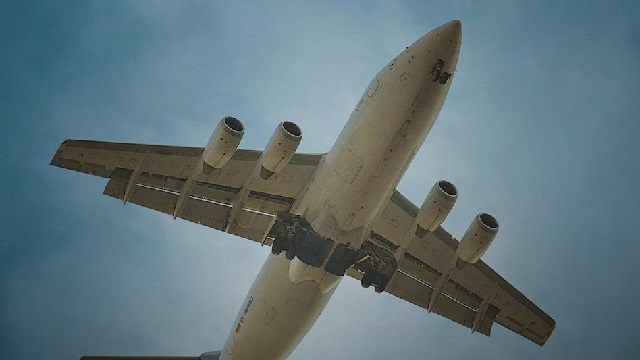 KLM ଫ୍ଲାଇଟକୁ ବୋମା ଧମକ, ଯାଞ୍ଚ ପରେ କିଛି ସନ୍ଦେହଜନକ ବସ୍ତୁ ମିଳିନଥିବା ସୂଚନା