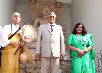 ଧଉଳି ବୁଲି ଦେଖିଲେ ମୁଖ୍ୟ ନିର୍ବାଚନ କମିଶନର, ରଘୁରାଜପୁର କଳା କାରିଗରୀ ଦେଖି ବିମୋହିତ ହେଲେ