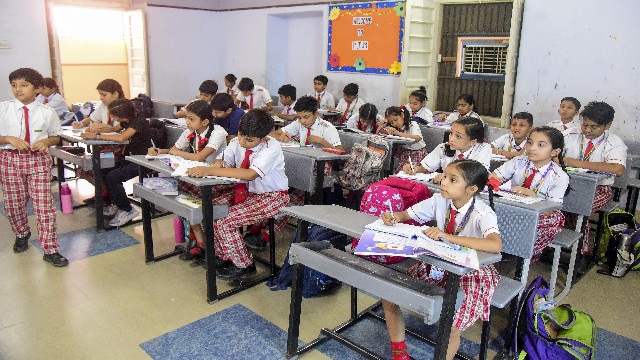 ଦିଲ୍ଲୀ ସ୍କୁଲଗୁଡିକରେ ଫି’ ନିୟନ୍ତ୍ରଣ ଲାଗୁ, ମନ ଇଚ୍ଛା କାର୍ଯ୍ୟ କଲେ ନିଆଯିବ କାର୍ଯ୍ୟାନୁଷ୍ଠାନ