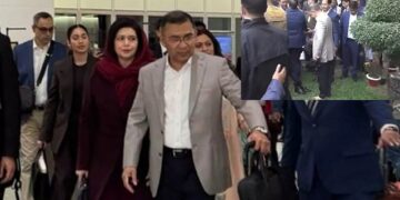 ଦୀର୍ଘ ୧୭ ବର୍ଷ ପରେ ସ୍ବଦେଶ ଫେରିଲେ ତାରିକ ରେହମାନ, ଢାକା ପହଞ୍ଚିବା ପରେ ଖାଲିପାଦରେ ଠିଆ ହେଲେ