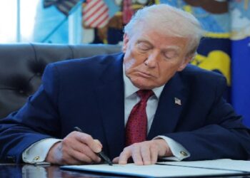 ଟ୍ରମ୍ପଙ୍କ ବଡ଼ ନିଷ୍ପତ୍ତି, ଚୀନ୍, ମେକ୍ସିକୋରୁ ଆସୁଥିବା ଡ୍ରଗ୍ସ ଉପରେ ରଖାଯିବ କଡ଼ା ନଜର