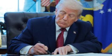 ଟ୍ରମ୍ପଙ୍କ ବଡ଼ ନିଷ୍ପତ୍ତି, ଚୀନ୍, ମେକ୍ସିକୋରୁ ଆସୁଥିବା ଡ୍ରଗ୍ସ ଉପରେ ରଖାଯିବ କଡ଼ା ନଜର