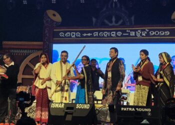 ଗଣ ଦୌଡ଼ ଓ ଶହୀଦ ଜ୍ୟୋତି ସହ ରଣପୁର ମହୋତ୍ସବର ଭବ୍ୟ ଉଦଘାଟନ, ସୁଗମ ସଙ୍ଗୀତର ଝଙ୍କାରରେ ରଣପୁର ମହୋତ୍ସବର ରାତି ରଙ୍ଗିନ