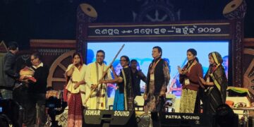 ଗଣ ଦୌଡ଼ ଓ ଶହୀଦ ଜ୍ୟୋତି ସହ ରଣପୁର ମହୋତ୍ସବର ଭବ୍ୟ ଉଦଘାଟନ, ସୁଗମ ସଙ୍ଗୀତର ଝଙ୍କାରରେ ରଣପୁର ମହୋତ୍ସବର ରାତି ରଙ୍ଗିନ