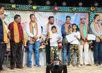 ଗିରିଧରପୁର ପ୍ରାଥମିକ ଓ ଆଞ୍ଚଳିକ ଉଚ୍ଚ ପ୍ରାଥମିକ ବିଦ୍ୟାଳୟରେ ଧୁମଧାମରେ ବାର୍ଷିକ ଉତ୍ସବ