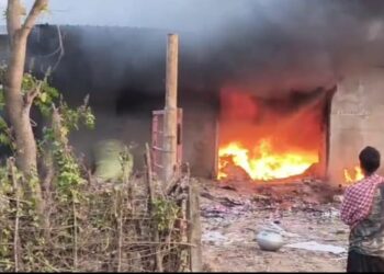 ତୁଳା ଫ୍ୟାକ୍ଟ୍ରି ରେ ବଡଧରଣର ଅଗ୍ନିକାଣ୍ଡ