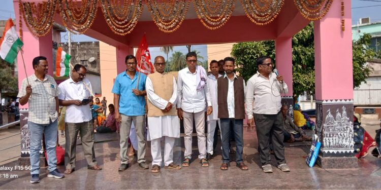 ସିପିଆ(ଏମ୍) ଓ କଂଗ୍ରେସ ତରଫରୁ ରଣପୁର ରେ ଓଡ଼ିଶା ବନ୍ଦ କୁ ସଫଳ