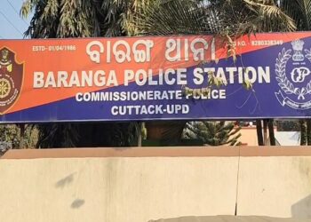 ବାରଙ୍ଗରେ ଫୁଟିଲା ଗୁଳି, ୮ ଦୁର୍ବୃତ୍ତଙ୍କୁ କାବୁ କଲା ପୋଲିସ