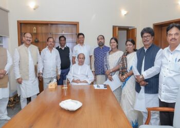 ବିଭିନ୍ନ ପ୍ରସଙ୍ଗକୁ ନେଇ ରାଜରାସ୍ତାକୁ ଓହ୍ଲାଇବ ବିଜେଡି, ନବୀନ ନିବାସରେ ପିଏସି ବୈଠକରେ ଏହି ନିଷ୍ପତ୍ତି