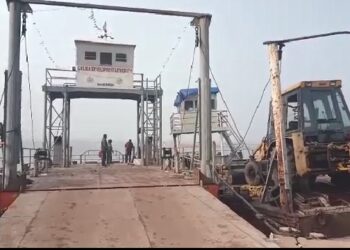 ଚିଲିକାରେ ଦିନ ୧୧ଟା ଯାଏଁ ଡଙ୍ଗା ଚଳାଚଳ ବନ୍ଦ, କଟକଣା ଲଗାଇଲେ ପୁରୀ ଜିଲ୍ଲାପାଳ