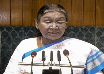 ବଜେଟ ଅଧିବେଶନର ପ୍ରଥମ ଦିନରେ ରାଷ୍ଟ୍ରପତିଙ୍କ ଅଭିଭାଷଣ, ଭିତ୍ତିଭୂମି ବିକାଶ କ୍ଷେତ୍ରରେ ଭାରତ ଆଗରେ ରହିଛି