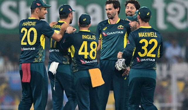 ଟି୨୦ ବିଶ୍ବକପ ୨୦୨୬ରୁ ବିଦା ହେଲା ଅଷ୍ଟ୍ରେଲିଆ, ପ୍ରଥମ ଥର ପାଇଁ ସୁପର-୮କୁ ଗଲା ଜିମ୍ବାୱେ