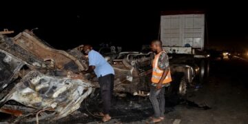 ନାଇଜେରିଆରେ ବଡ଼ ସଡକ ଦୁର୍ଘଟଣା, ୩୦ ଜଣଙ୍କ ମୃତ୍ୟୁ