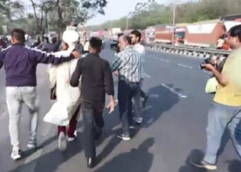 ଭାରତ ବନ୍ଦ ବେଳେ ହଟହଟା ହେଲା ବର, ଭିଡ଼ ଯୋଗୁ ମଣ୍ଡପରେ ପହଞ୍ଚିପାରୁନାହାନ୍ତି