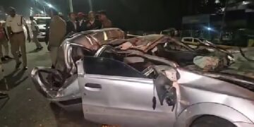 ବେଙ୍ଗାଲୁରୁରେ ମର୍ମନ୍ତୁଦ ସଡ଼କ ଦୁର୍ଘଟଣା, ବସକୁ ପିଟିଲା ଟ୍ରକ, ୫ ମୃତ