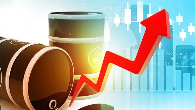 ବିଶ୍ୱରେ ଯୁଦ୍ଧର ନିଆଁ: ଆକାଶଛୁଆଁ ଅଶୋଧିତ ତୈଳ ଦର, ୧୦୦ ଡଲାର ପାର୍ କଲା ଦର