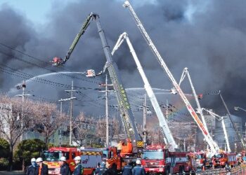 କାର୍ ପାର୍ଟସ୍ କାରଖାନାରେ ଭୟଙ୍କର ନିଆଁ, ୧୦ ମୃତ୍ୟୁ, ୫୯ ଆହତ