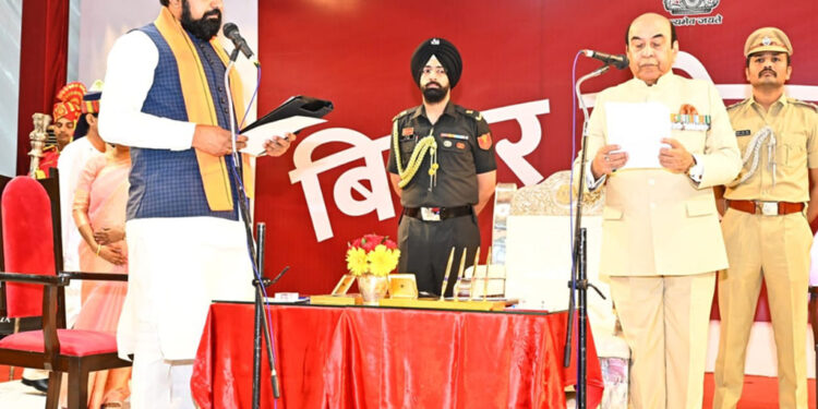 ବିହାର ମୁଖ୍ୟମନ୍ତ୍ରୀ ଭାବେ ଶପଥ ଗ୍ରହଣ କରିଥିବା ସମ୍ରାଟ ଚୌଧୁରୀଙ୍କୁ ଅଭିନନ୍ଦନ ଜଣାଇଲେ ପ୍ରଧାନମନ୍ତ୍ରୀ