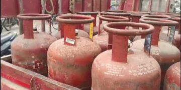 ପ୍ରବାସୀ ଶ୍ରମିକଙ୍କ ପାଇଁ ବଢ଼ିଲା ସୁବିଧା, ଏଣିକି କୋଟାରେ ମିଳିବ ଗ୍ୟାସ୍ ସିଲିଣ୍ଡର