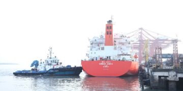 ୧୫,୪୦୦ ଟନ୍ ଏଲପିଜି ନେଇ ଭାରତ ପହଞ୍ଚିଲା ଜାହାଜ ଗ୍ରୀନ ଆଶା, ୬ ଏପ୍ରିଲରେ ପାର୍ କରିଥିଲା ହର୍ମୁଜ ପ୍ରଣାଳୀ