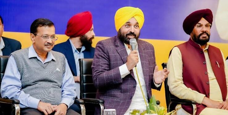 ପଞ୍ଜାବରେ AAPକୁ ଲାଗିପାରେ ବଡ଼ ଝଟ୍‌କା, ଦଳ ଛାଡ଼ିପାରନ୍ତି ୨୮ ବିଧାୟକ